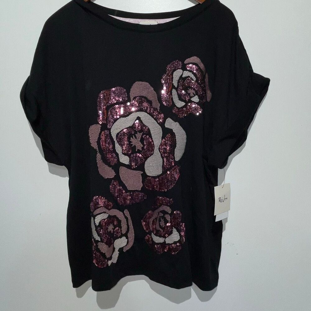 Remi James NYC Women's Black Beauty Combo Sequined Floral Knit Top‎ Large NWT